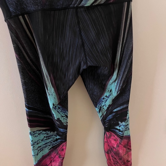 Lululemon Multicolored Full-Length Leggings - Size 12 - Picture 2 of 4